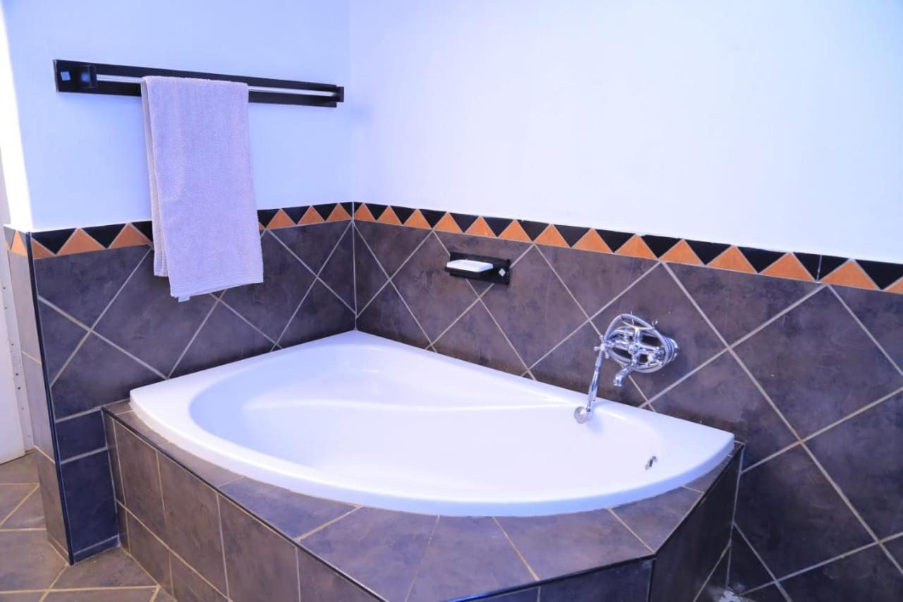 Union Guesthouse Претория Екстериор снимка